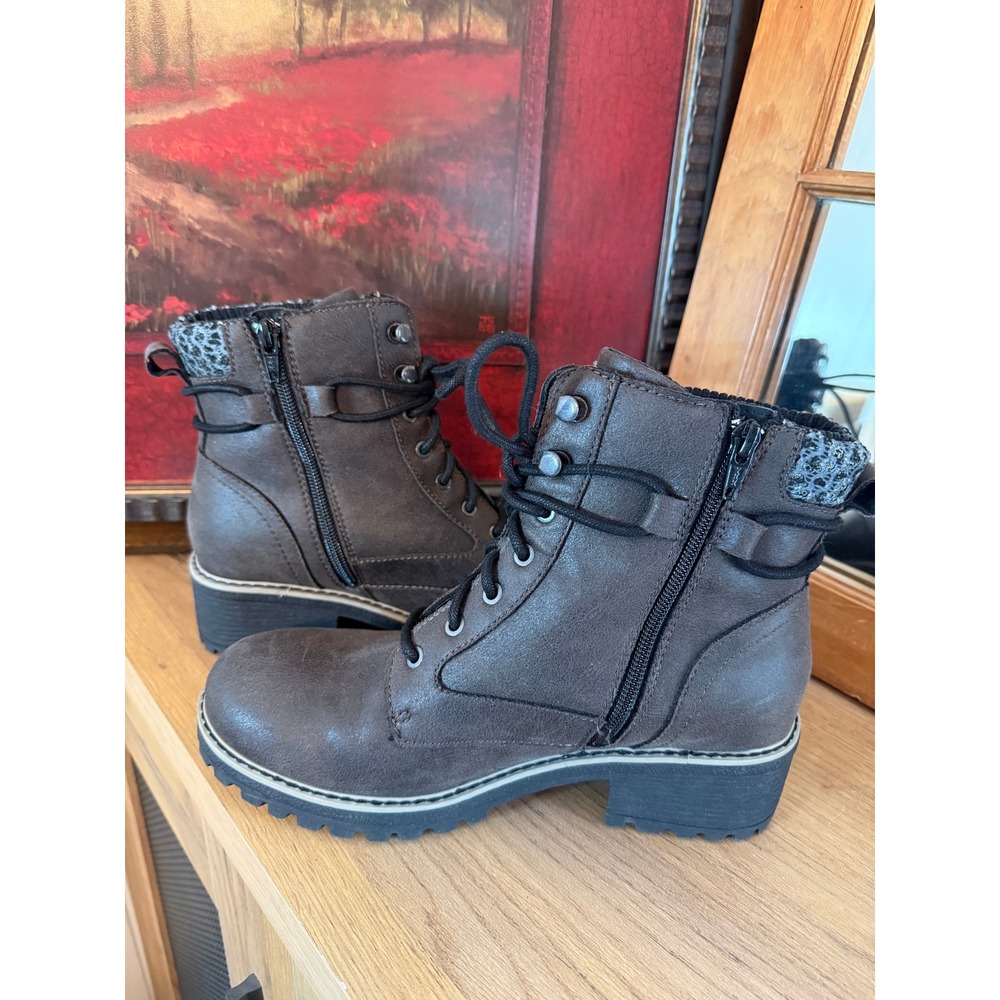 b.ø.c. Big on Comfort Women's Brown Lace-Up Combat Boots Side Zip Lug Sole 8M